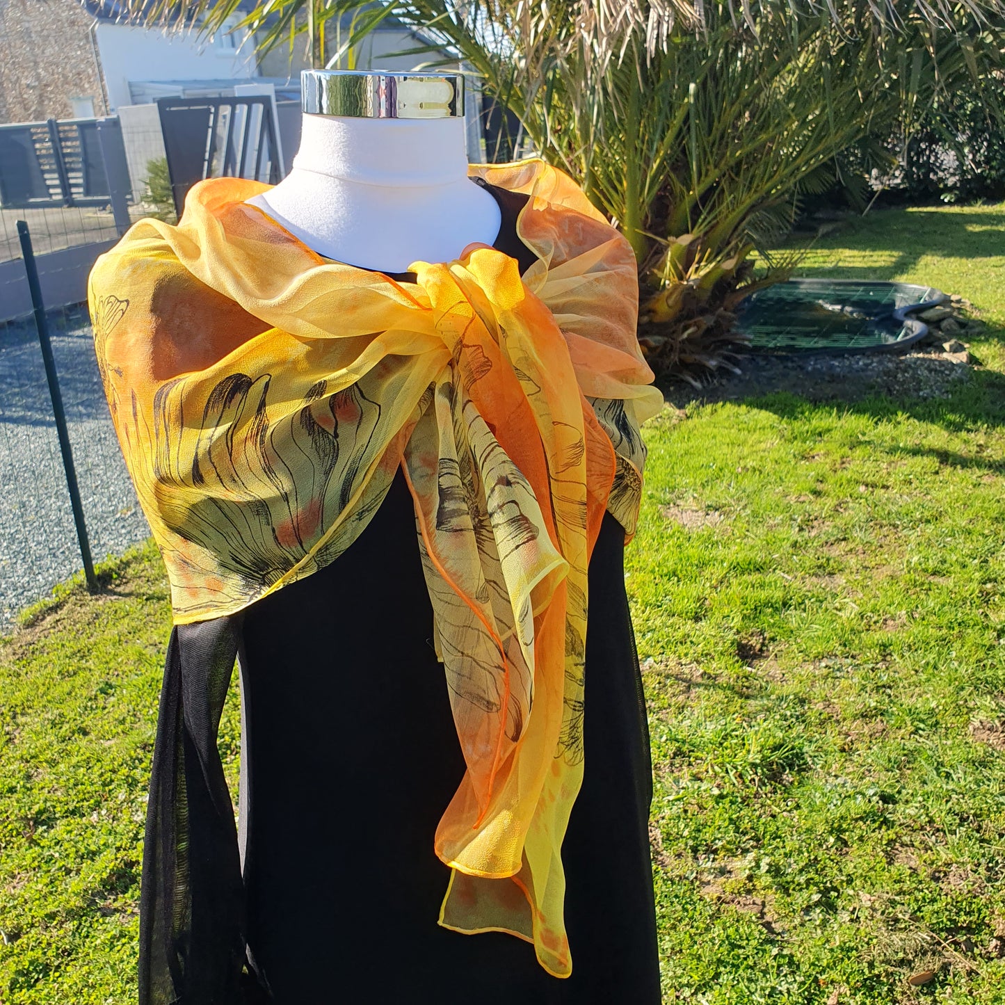 Hand-Painted Silk Chiffon Scarf with “Sunflowers and Bumblebees” – 180x45cm