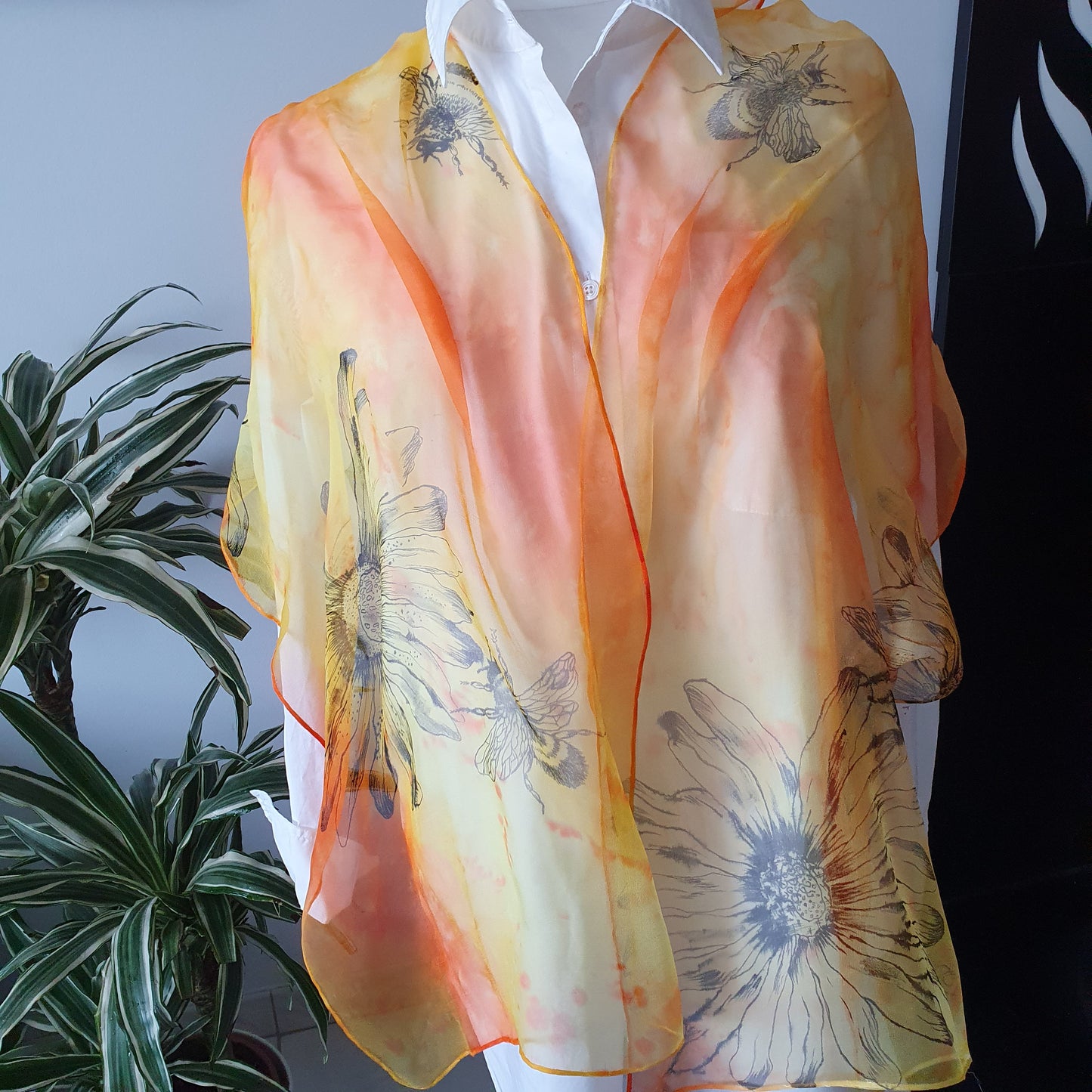 Hand-Painted Silk Chiffon Scarf with “Sunflowers and Bumblebees” – 180x45cm