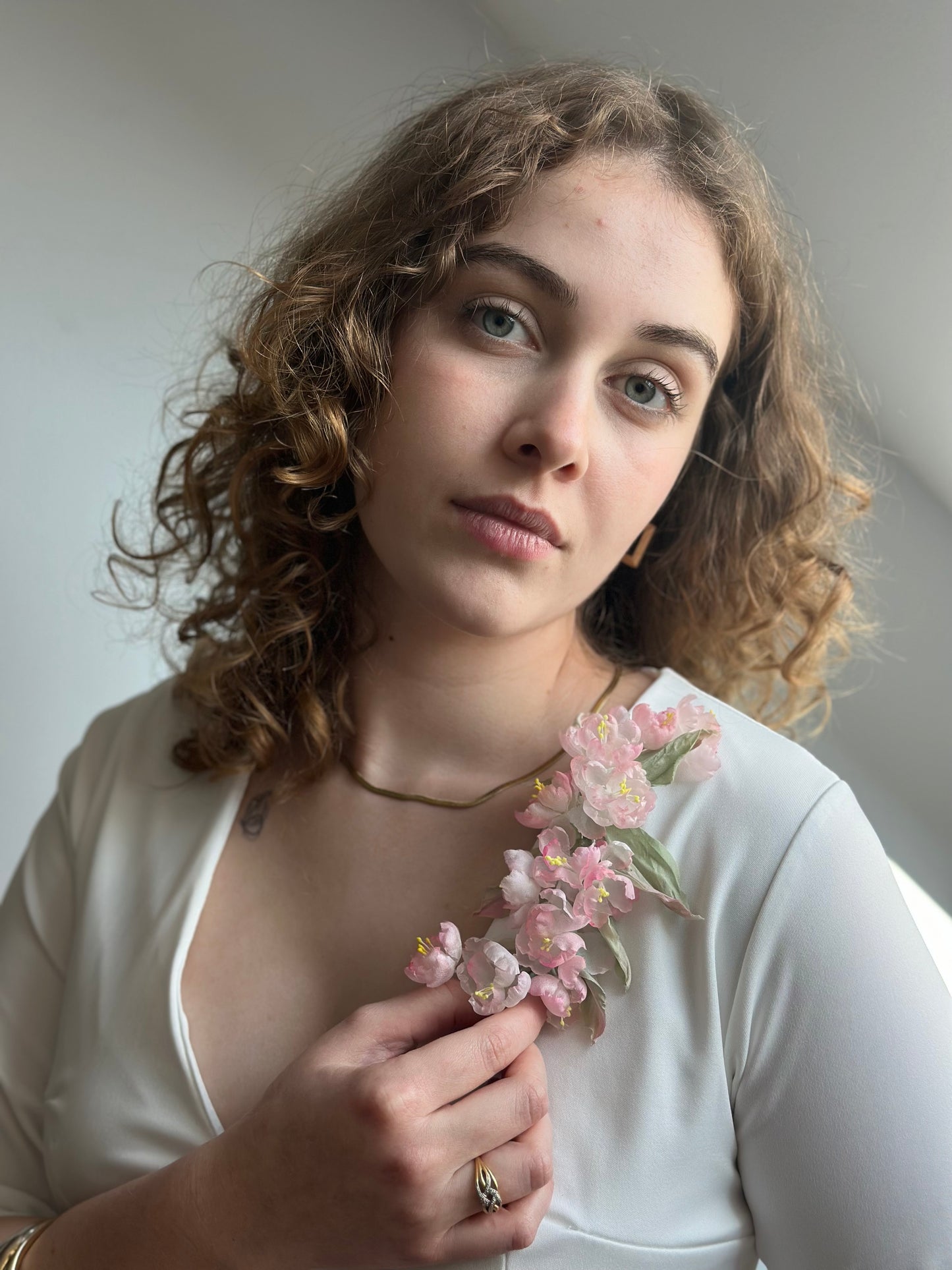 Blossom Éclat - Handcrafted Silk Apple Blossom Brooch & Headpiece