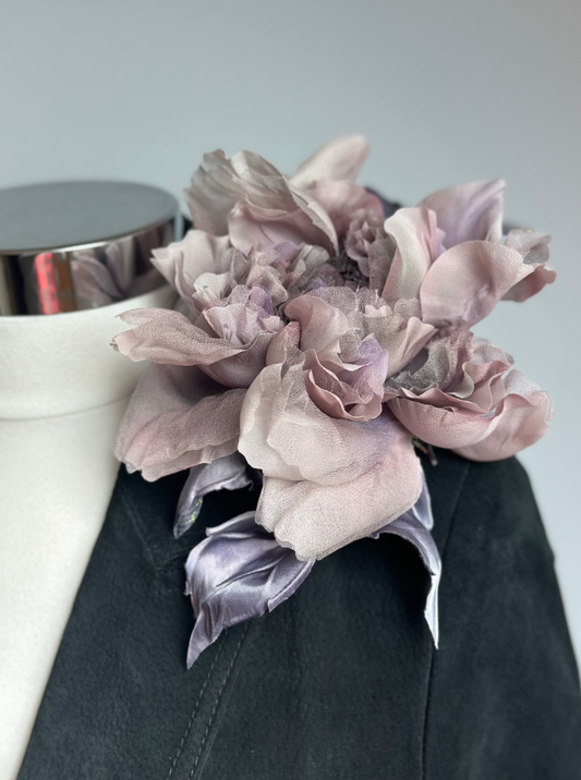 Handcrafted Silk Rose Brooch “Blush Serenade” – A Timeless Symbol of Elegance